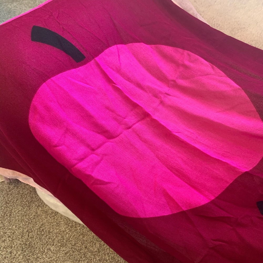 ⭐️ Kate Spade New York Apple Scarf ⭐️ - Picture 5 of 7